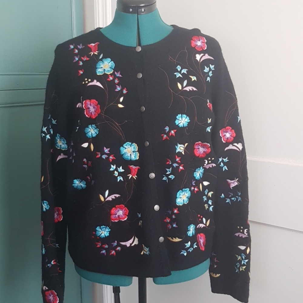 Gorgeous embroidered sweater